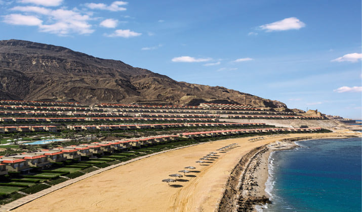 قريه تلال العين السخنة